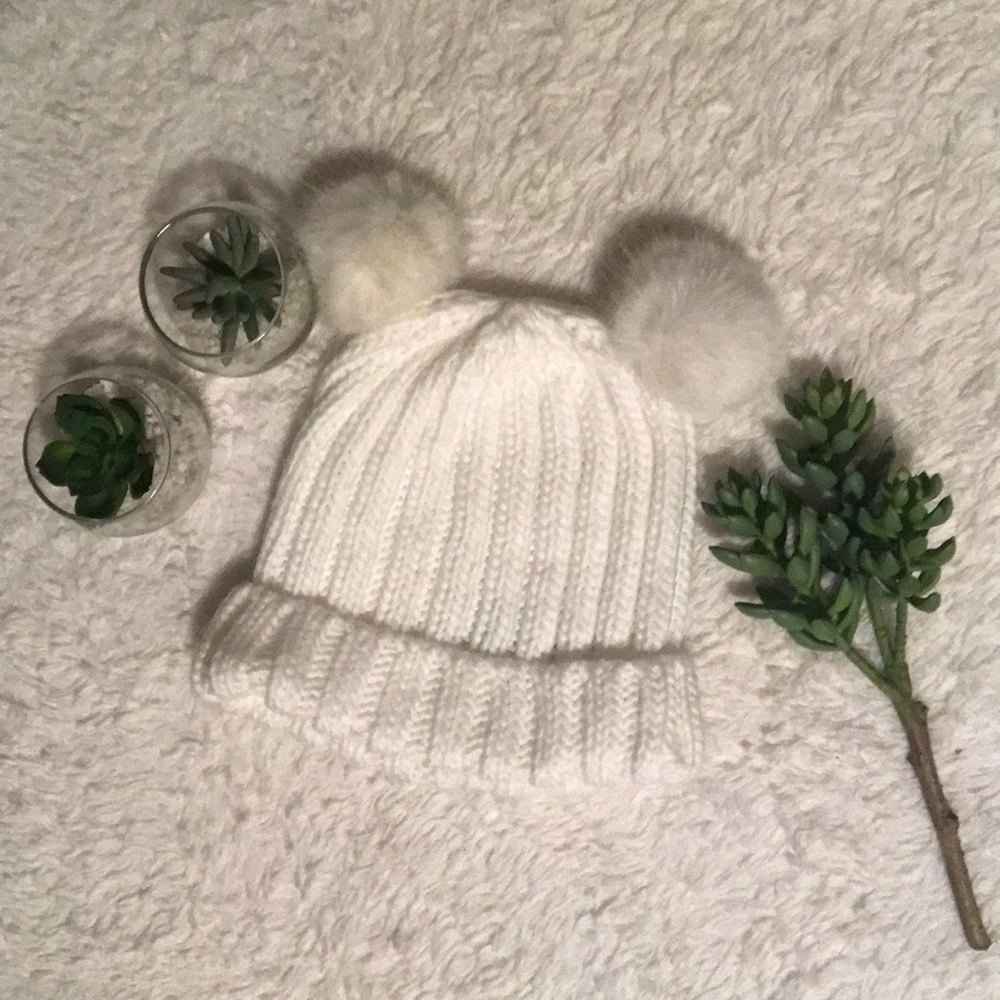 Double Pom Pom beanie